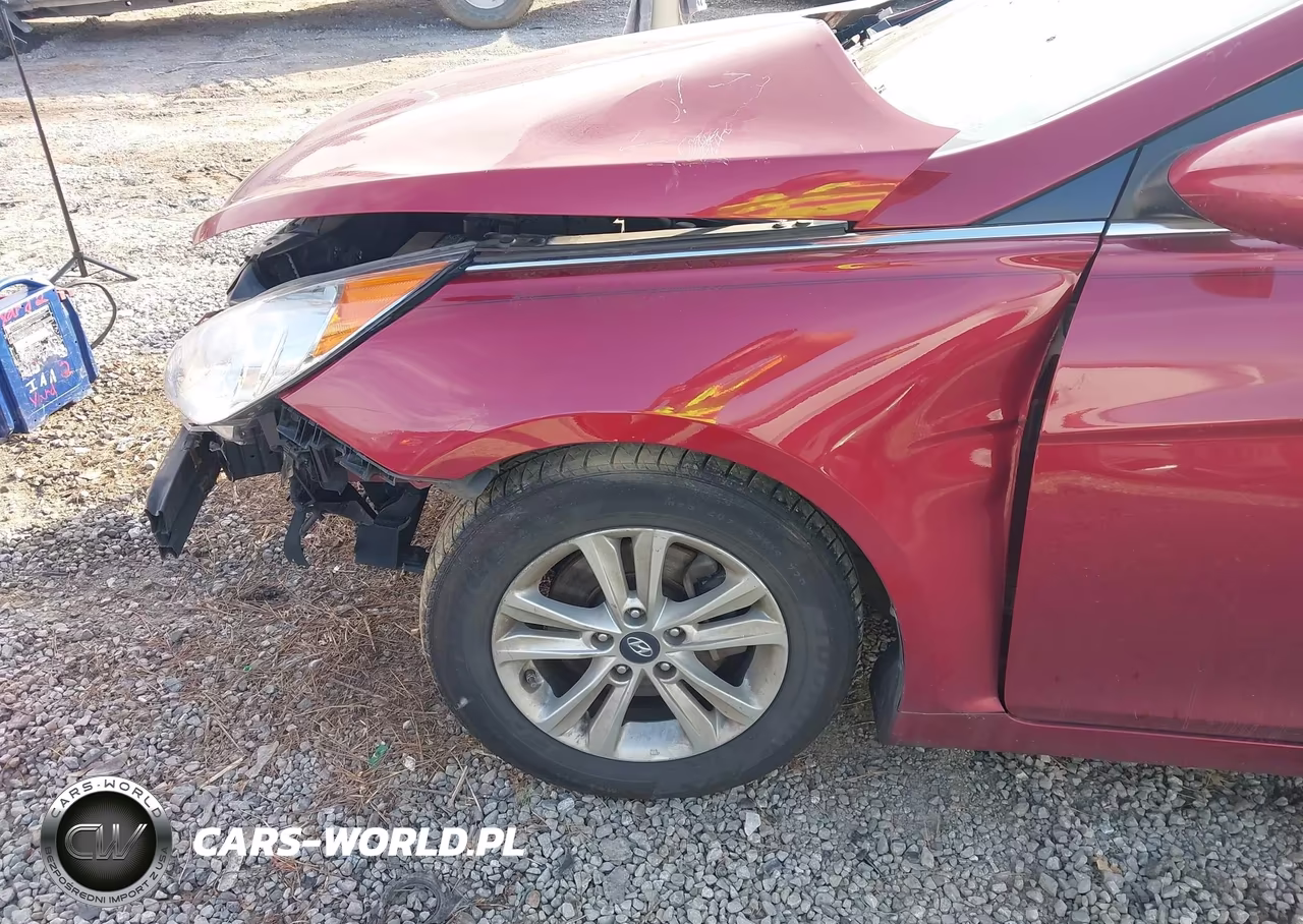 2012 Hyundai Sonata Gls VIN:5NPEB4AC4CH459605 - 13