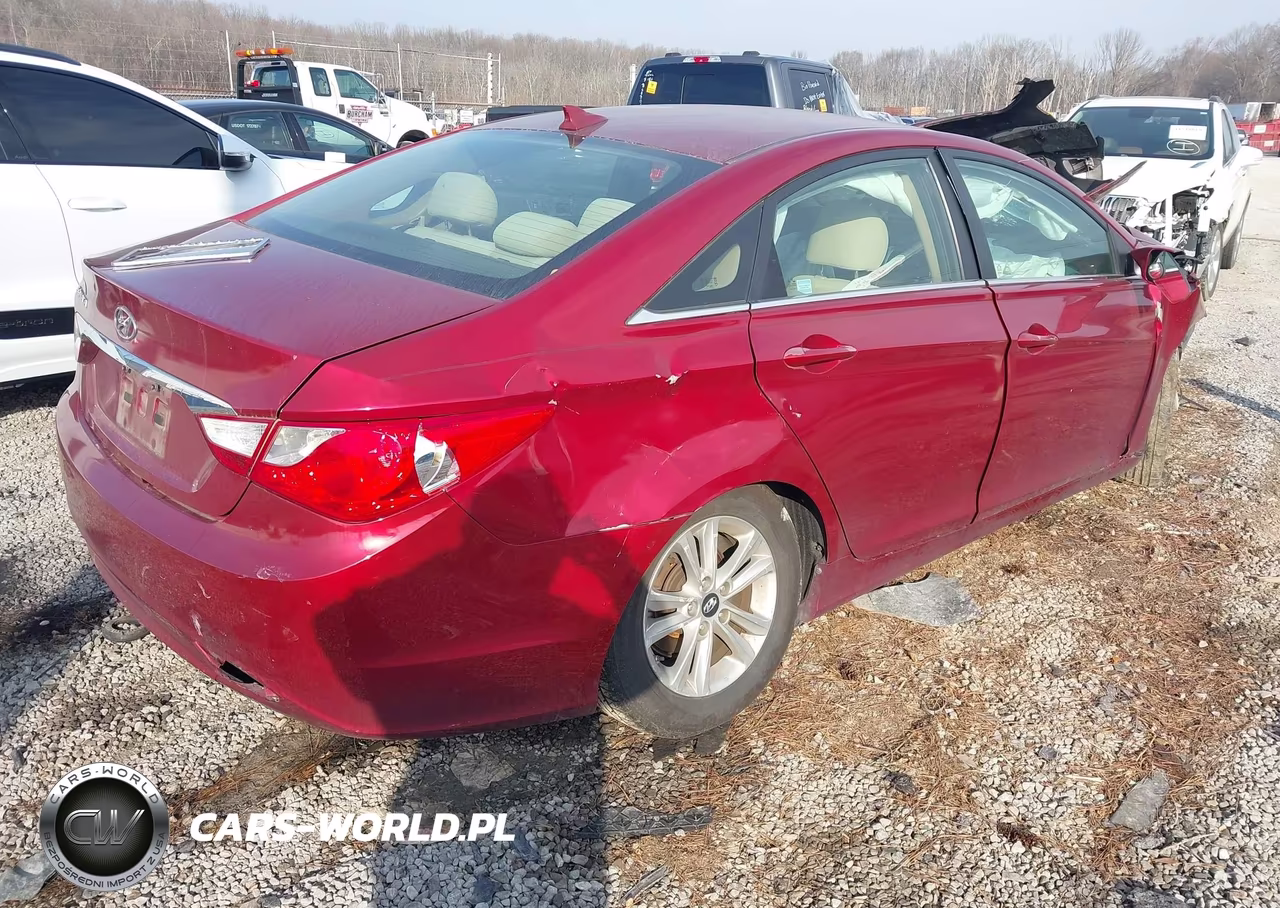 2012 Hyundai Sonata Gls VIN:5NPEB4AC4CH459605 - 4