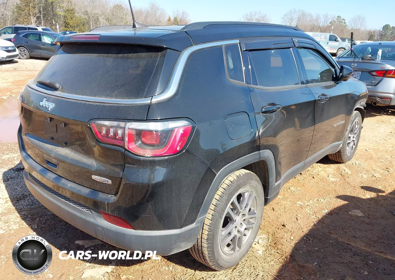 2017 Jeep New Compass Latitude Fwd VIN:3C4NJCBB2HT632533 - 4