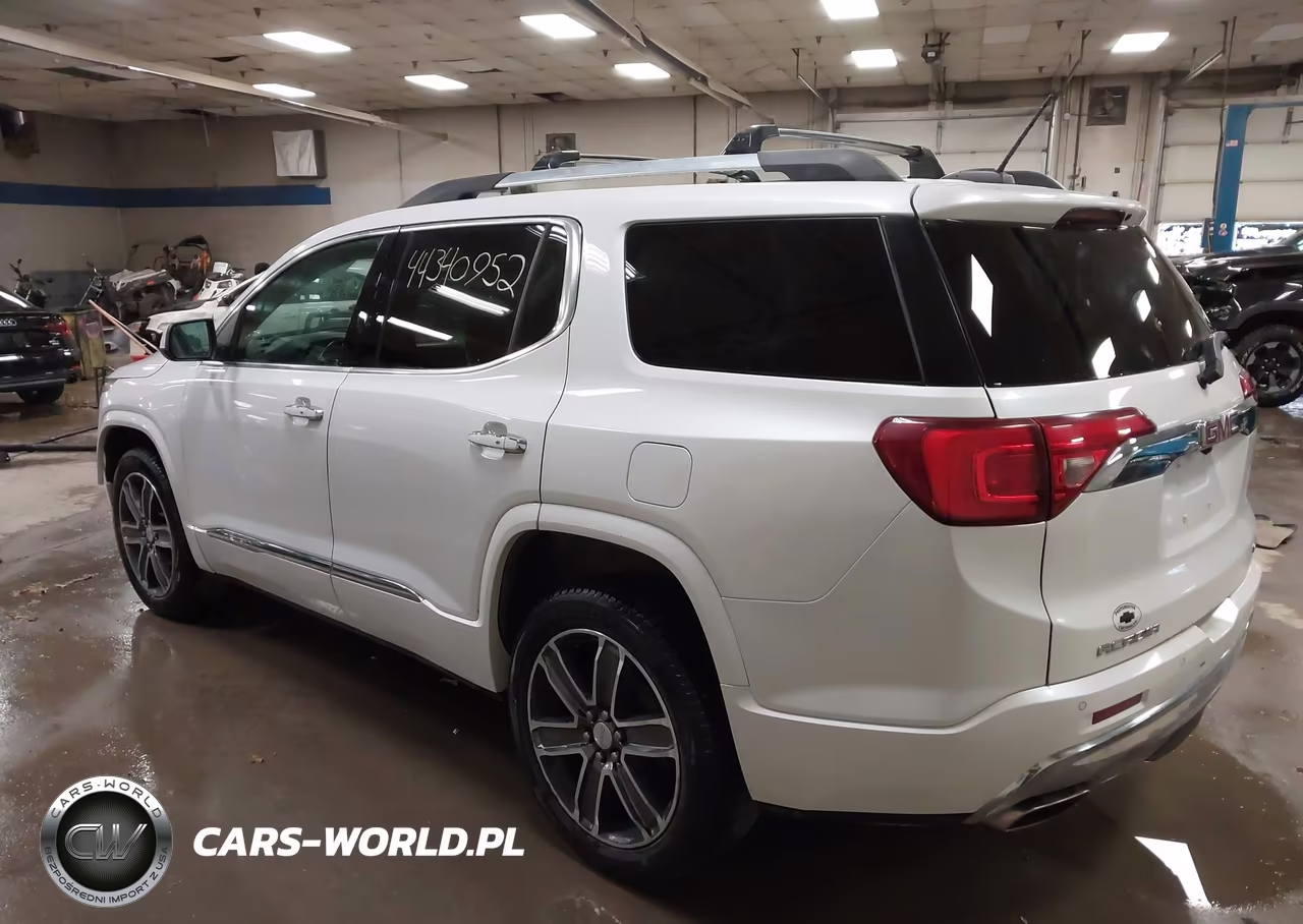2017 GMC Acadia Denali VIN:1GKKNXLS1HZ320567 - 3