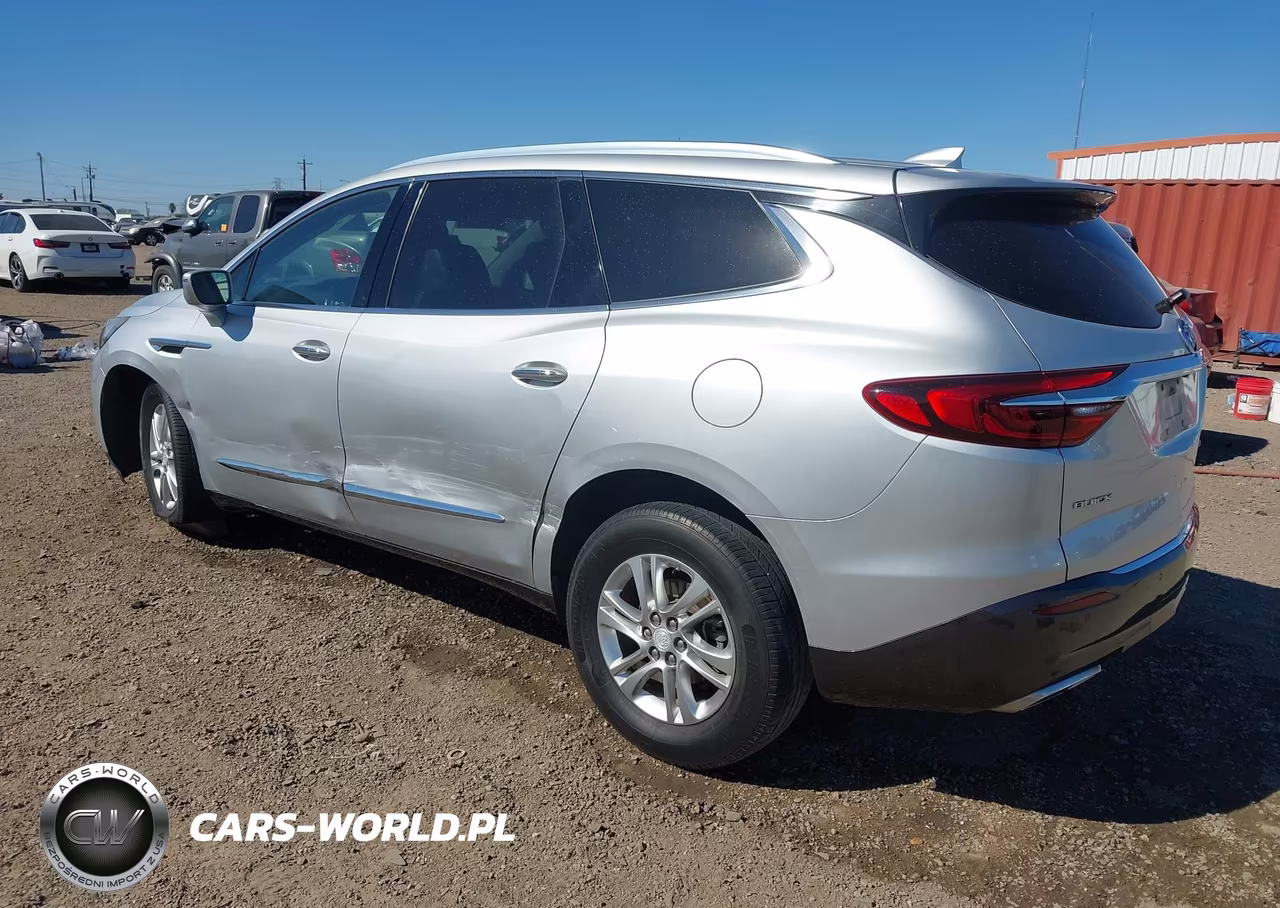 2018 Buick Enclave Essence VIN:5GAERBKW9JJ210005 - 3