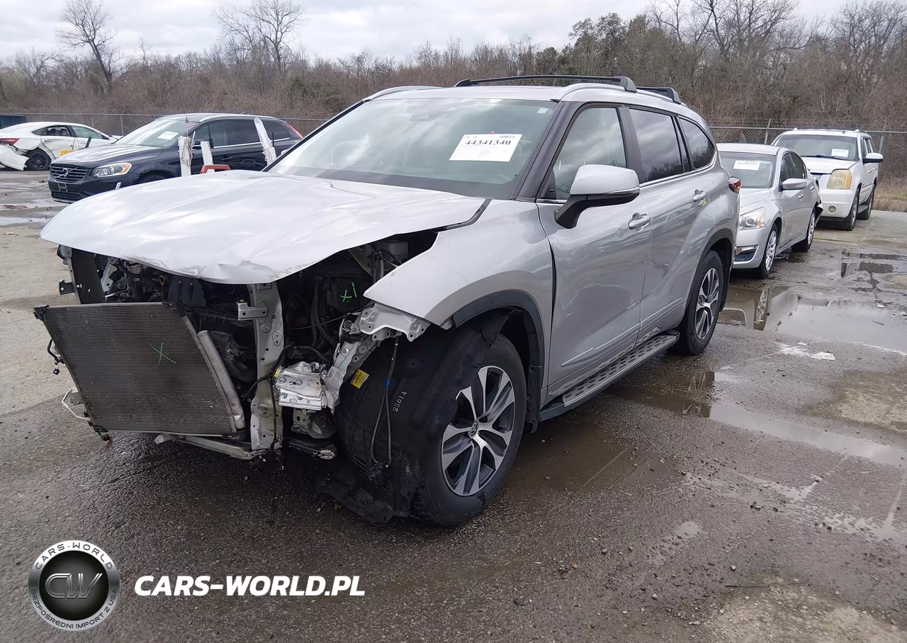 2023 Toyota Highlander Xle VIN:5TDKDRAH2PS520522 - 2