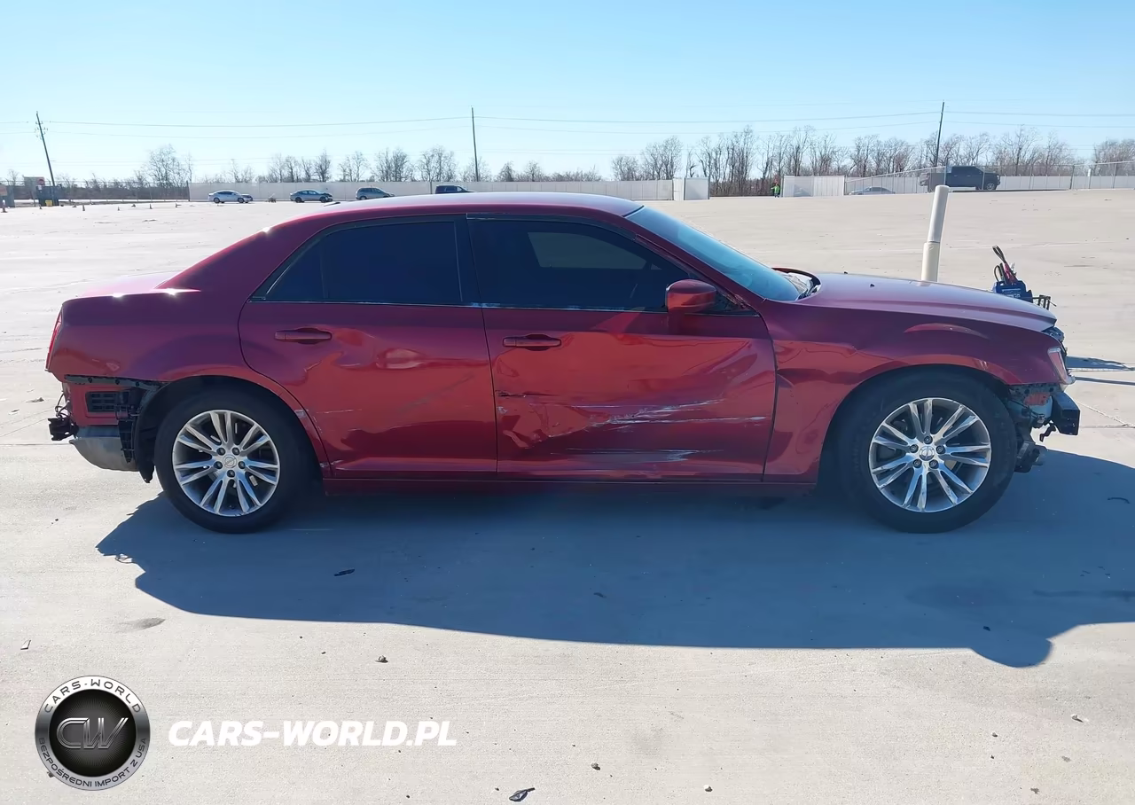 2014 Chrysler 300 VIN:2C3CCAAG6EH156752 - 13