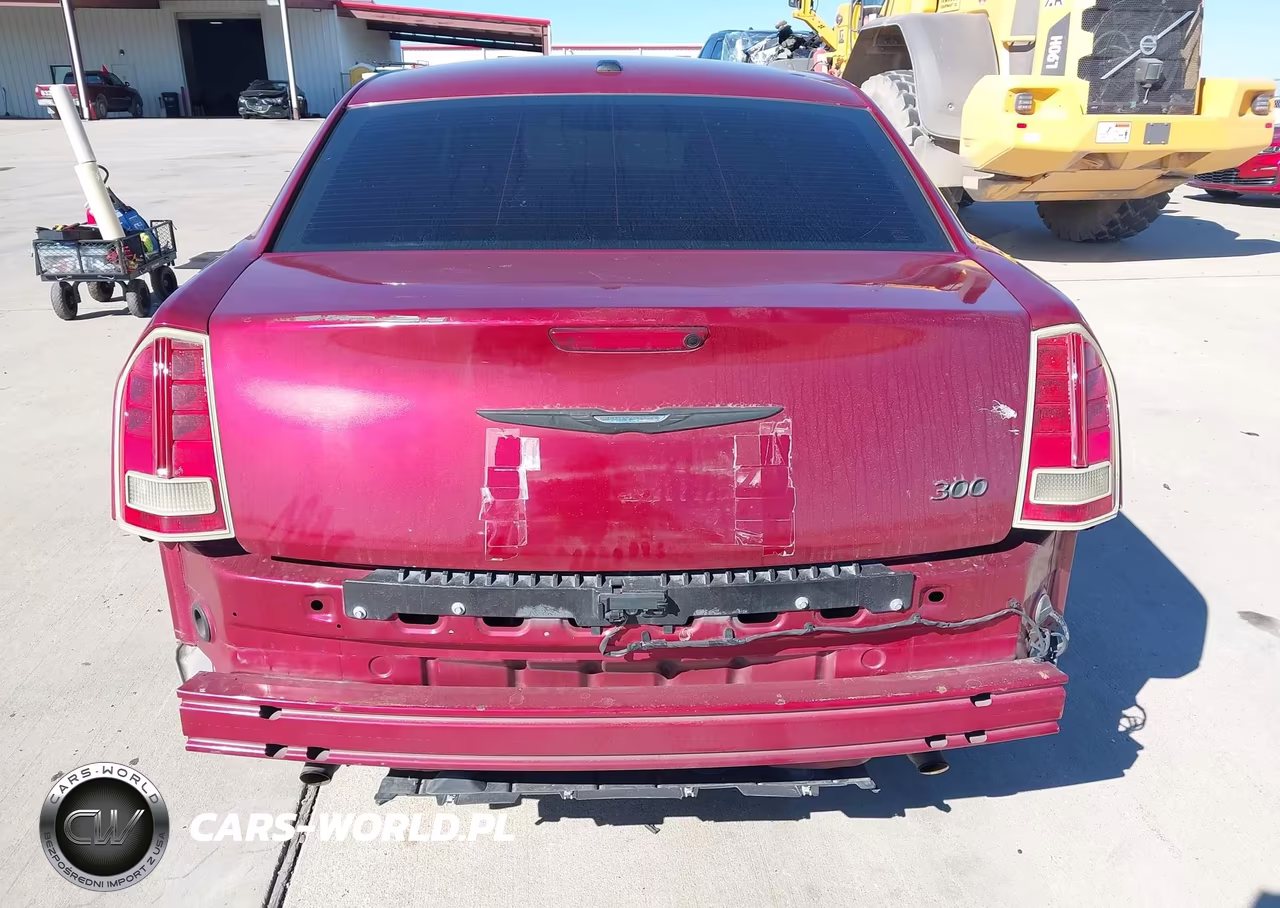 2014 Chrysler 300 VIN:2C3CCAAG6EH156752 - 16