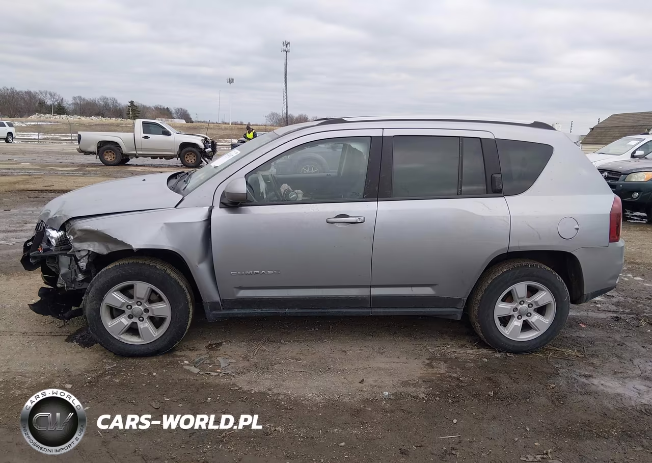 2017 Jeep Compass Latitude Fwd VIN:1C4NJCEA8HD206726 - 14