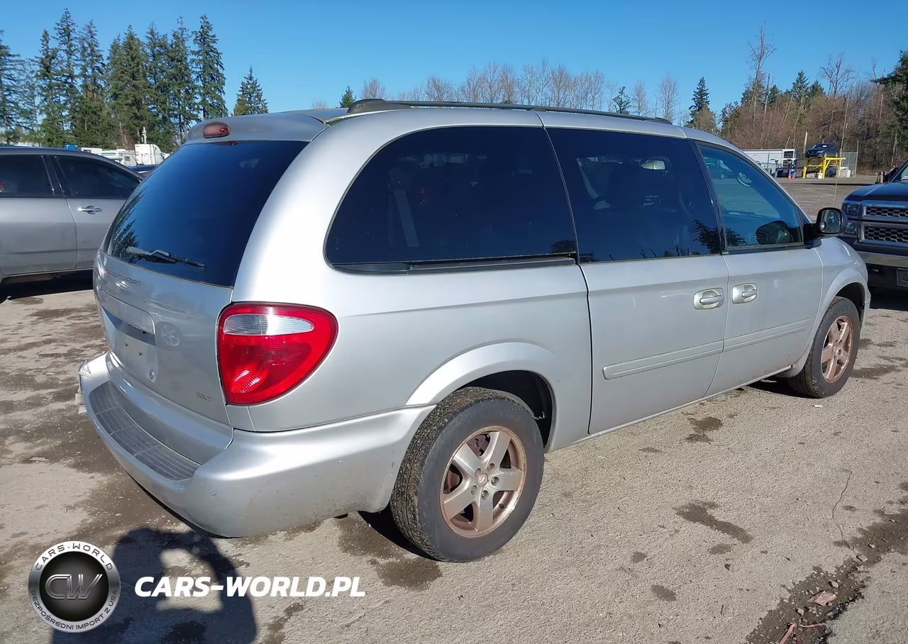 2005 Dodge Grand Caravan Sxt VIN:2D4GP44L55R382581 - 4