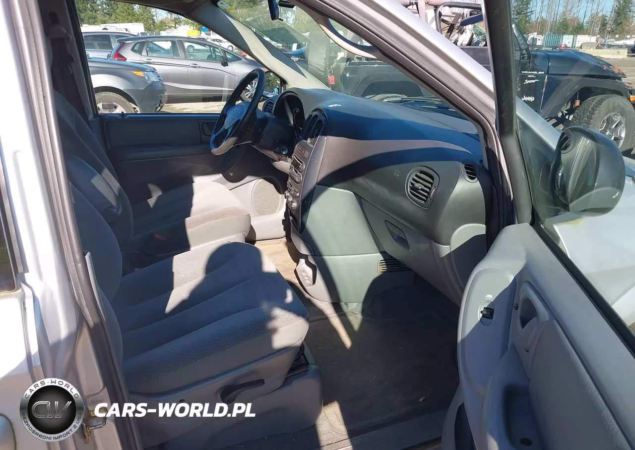 2005 Dodge Grand Caravan Sxt VIN:2D4GP44L55R382581 - 5