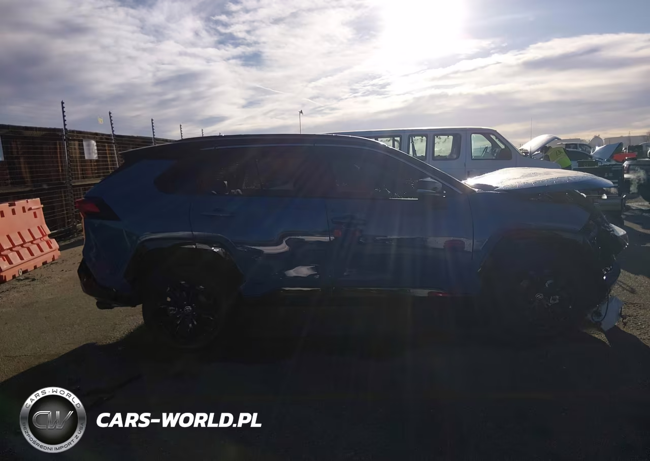 2025 Toyota Rav4 Hybrid Xse VIN:4T3E6RFV7SU194701 - 13