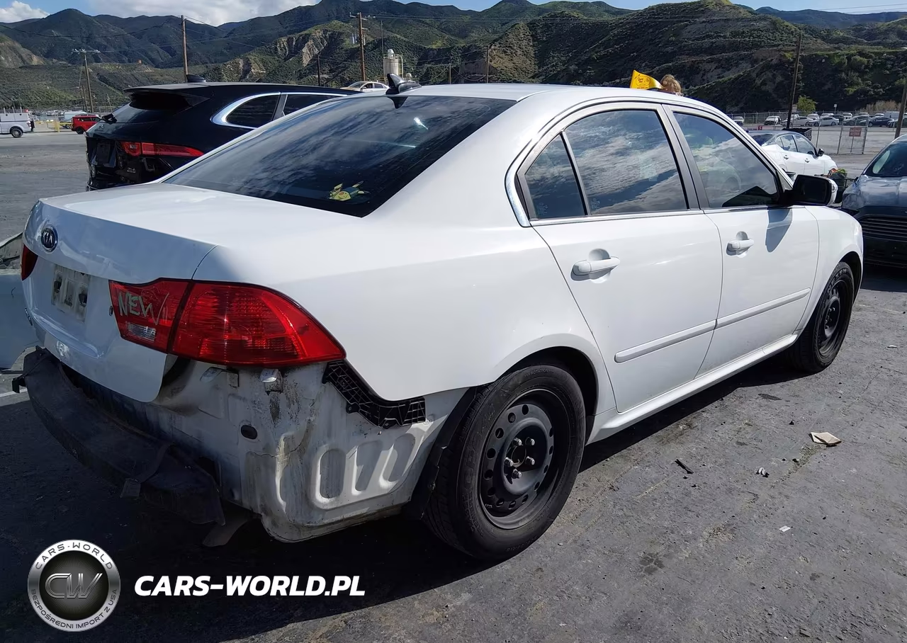 2010 Kia Optima Lx VIN:KNAGG4A88A5409628 - 4