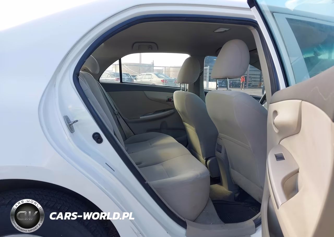 2010 Toyota Corolla Le VIN:JTDBU4EE1AJ058882 - 8