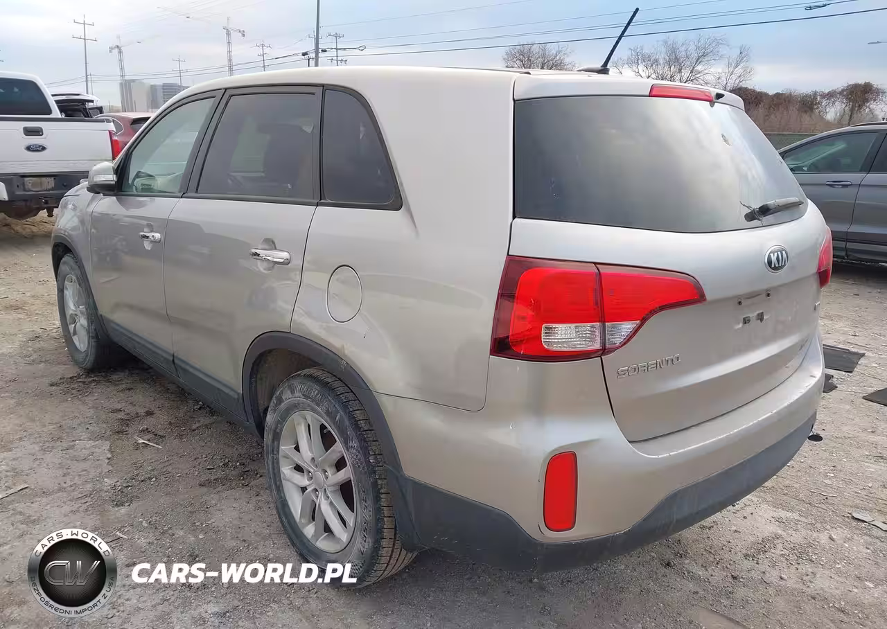 2015 Kia Sorento Lx VIN:5XYKT3A62FG590368 - 3