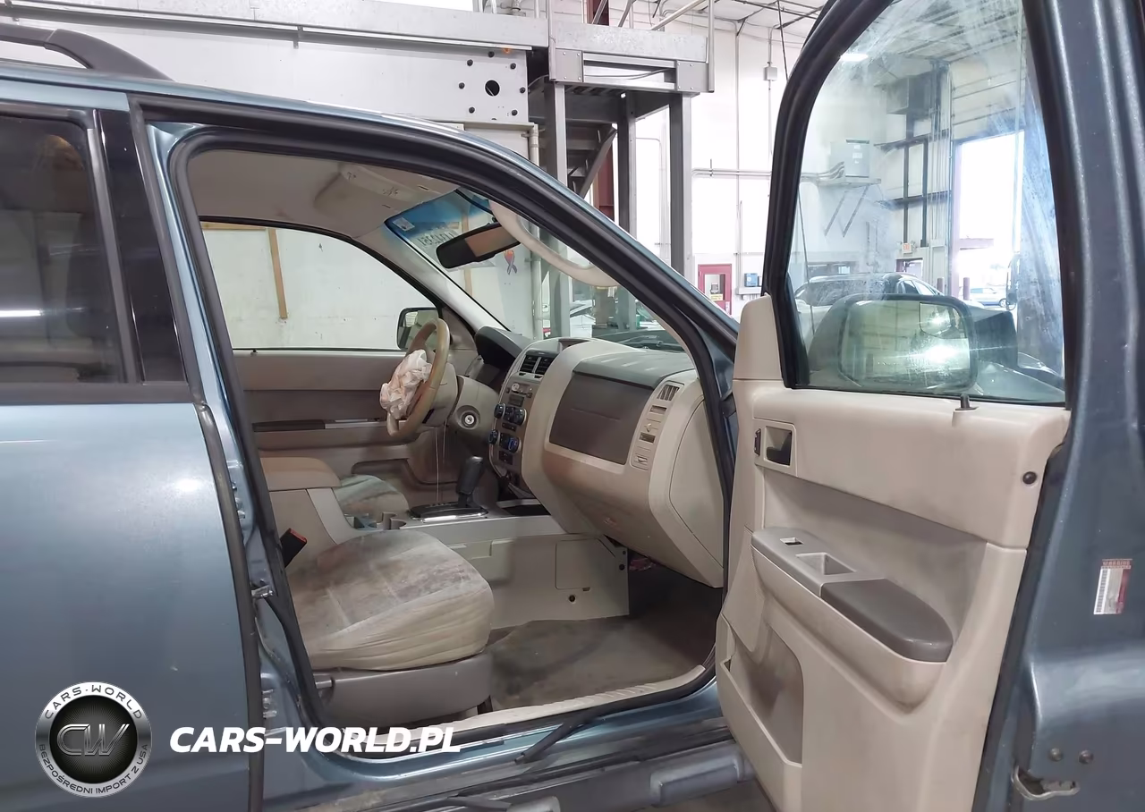 2011 Ford Escape Xlt VIN:1FMCU0D75BKC30001 - 5