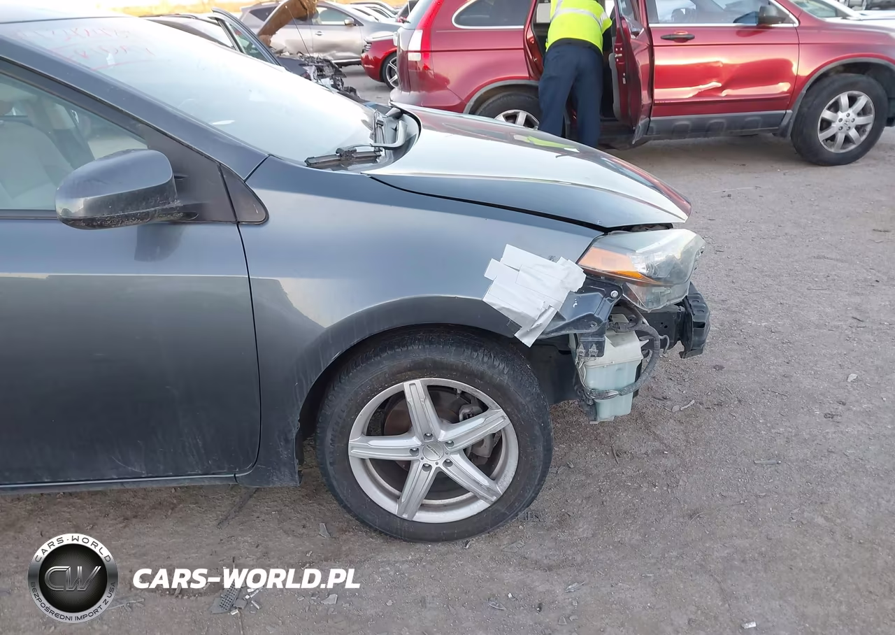 2019 Toyota Corolla Le VIN:2T1BURHE2KC181113 - 6