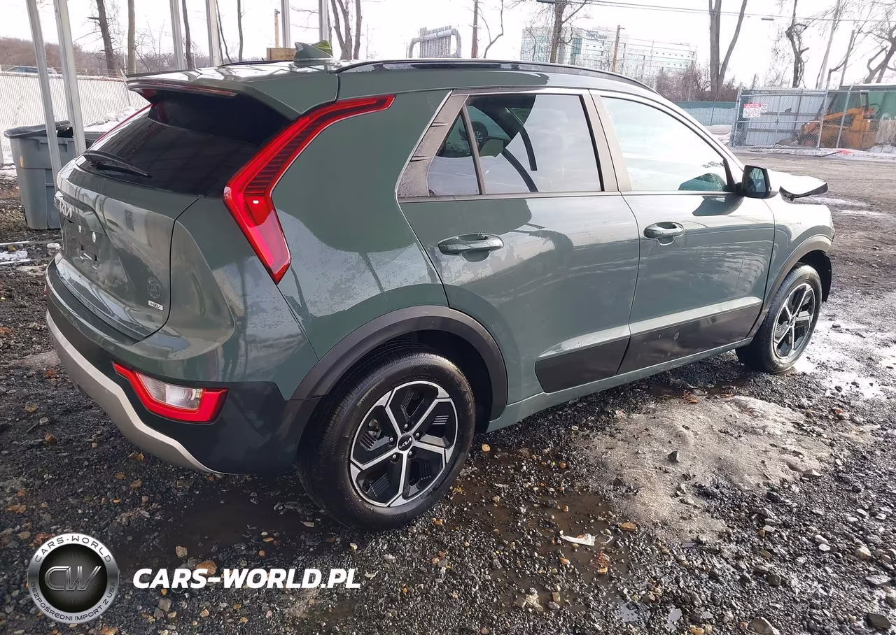2025 Kia Niro Ex VIN:KNDCR3LE1S5272915 - 4