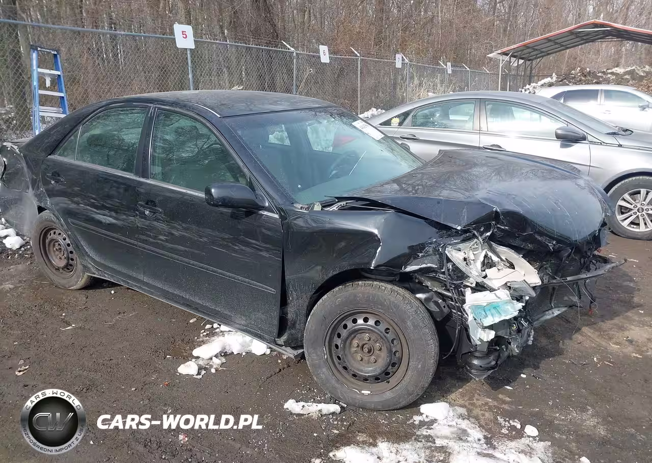 2005 Toyota Camry Le