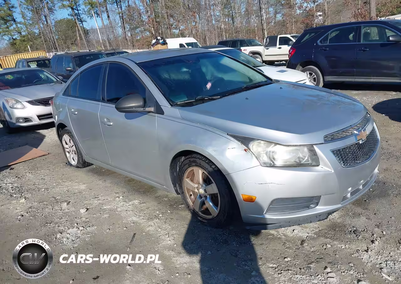 2013 Chevrolet Cruze Ls Auto