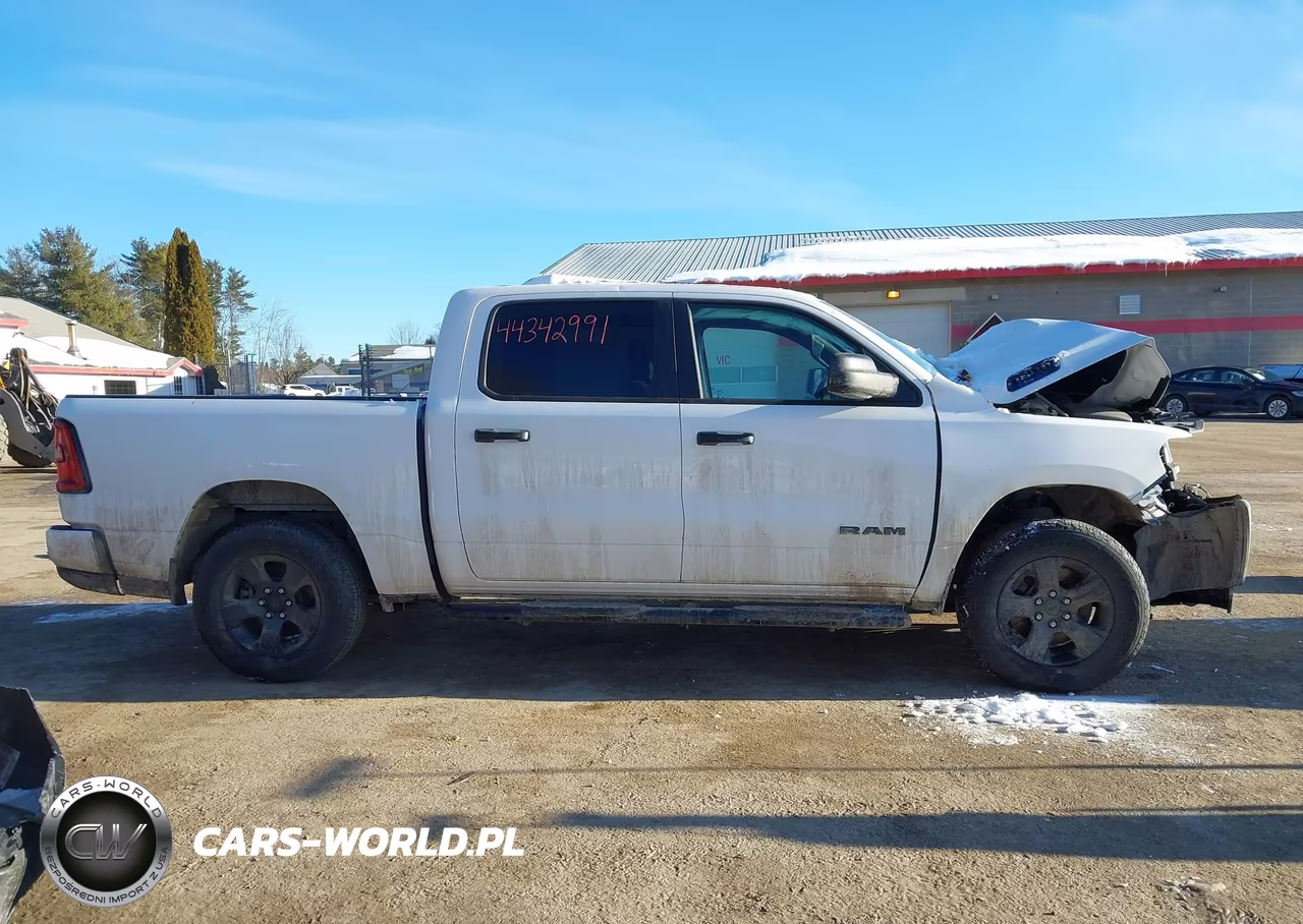 2025 Ram 1500 Tradesman 4X4 5'7 Box VIN:1C6RRFGG3SN698829 - 13