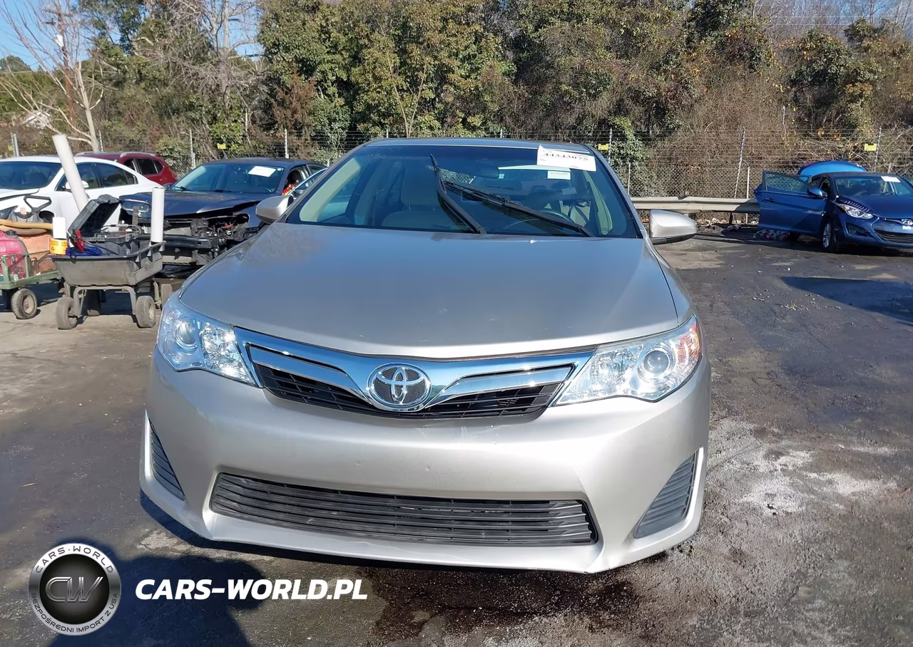 2013 Toyota Camry Le VIN:4T4BF1FK5DR323532 - 12