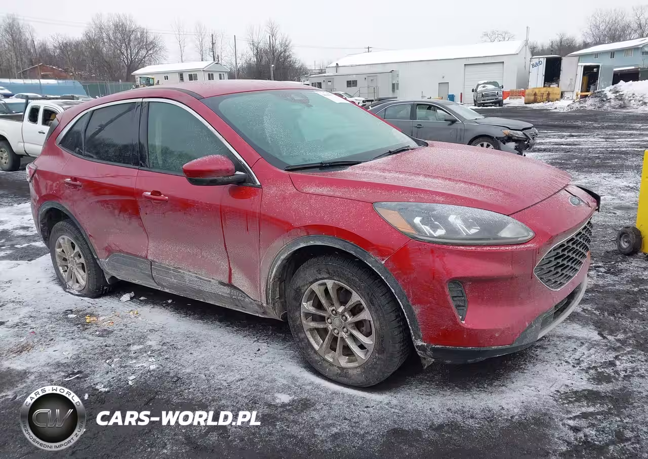 2020 Ford Escape Se
