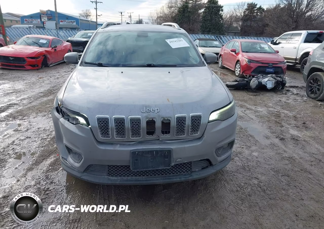 2019 Jeep Cherokee Latitude Fwd VIN:1C4PJLCB0KD134383 - 12