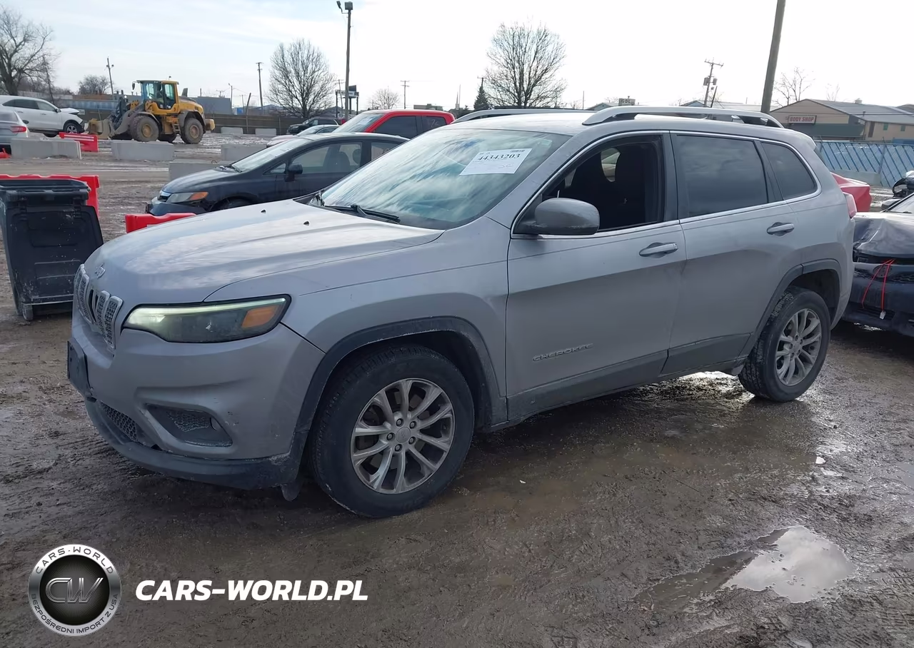 2019 Jeep Cherokee Latitude Fwd VIN:1C4PJLCB0KD134383 - 2