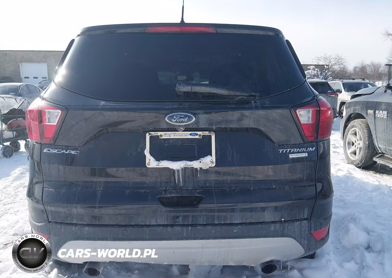 2019 Ford Escape Titanium VIN:1FMCU0J9XKUA90506 - 17