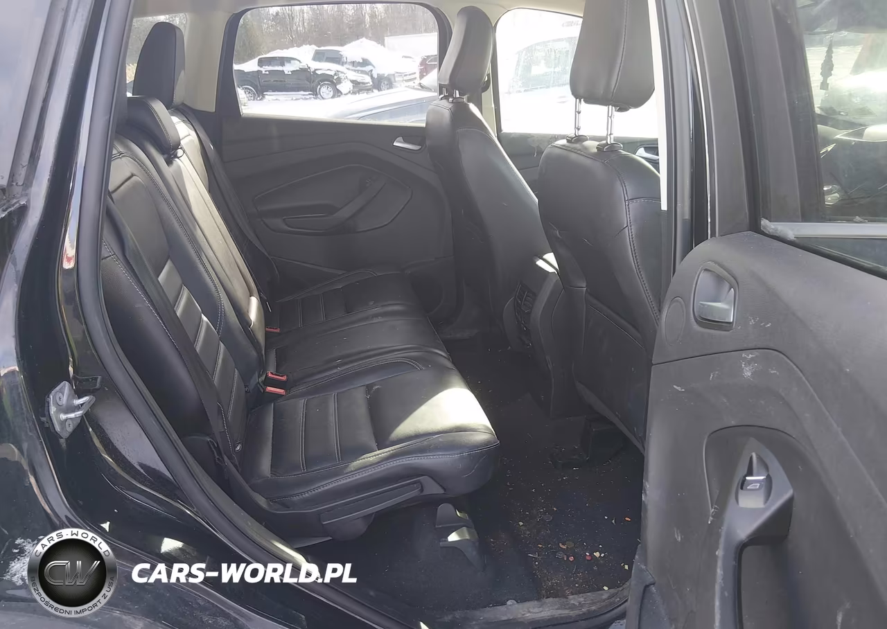 2019 Ford Escape Titanium VIN:1FMCU0J9XKUA90506 - 8