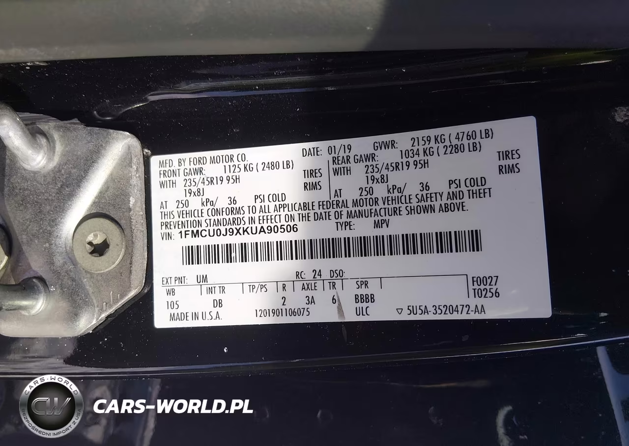 2019 Ford Escape Titanium VIN:1FMCU0J9XKUA90506 - 9