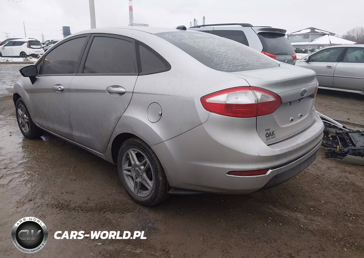 2018 Ford Fiesta Se VIN:3FADP4BJ2JM111311 - 3
