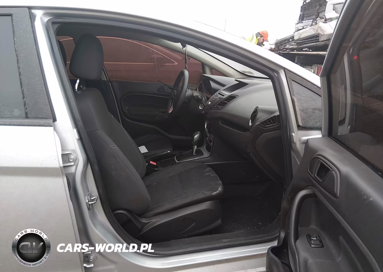 2018 Ford Fiesta Se VIN:3FADP4BJ2JM111311 - 5