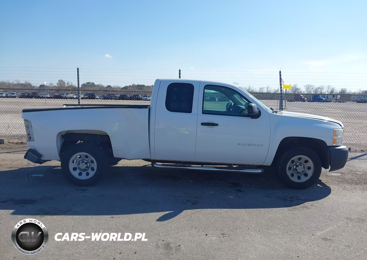 2013 Chevrolet Silverado 1500 Work Truck VIN:1GCRCPE00DZ169212 - 13