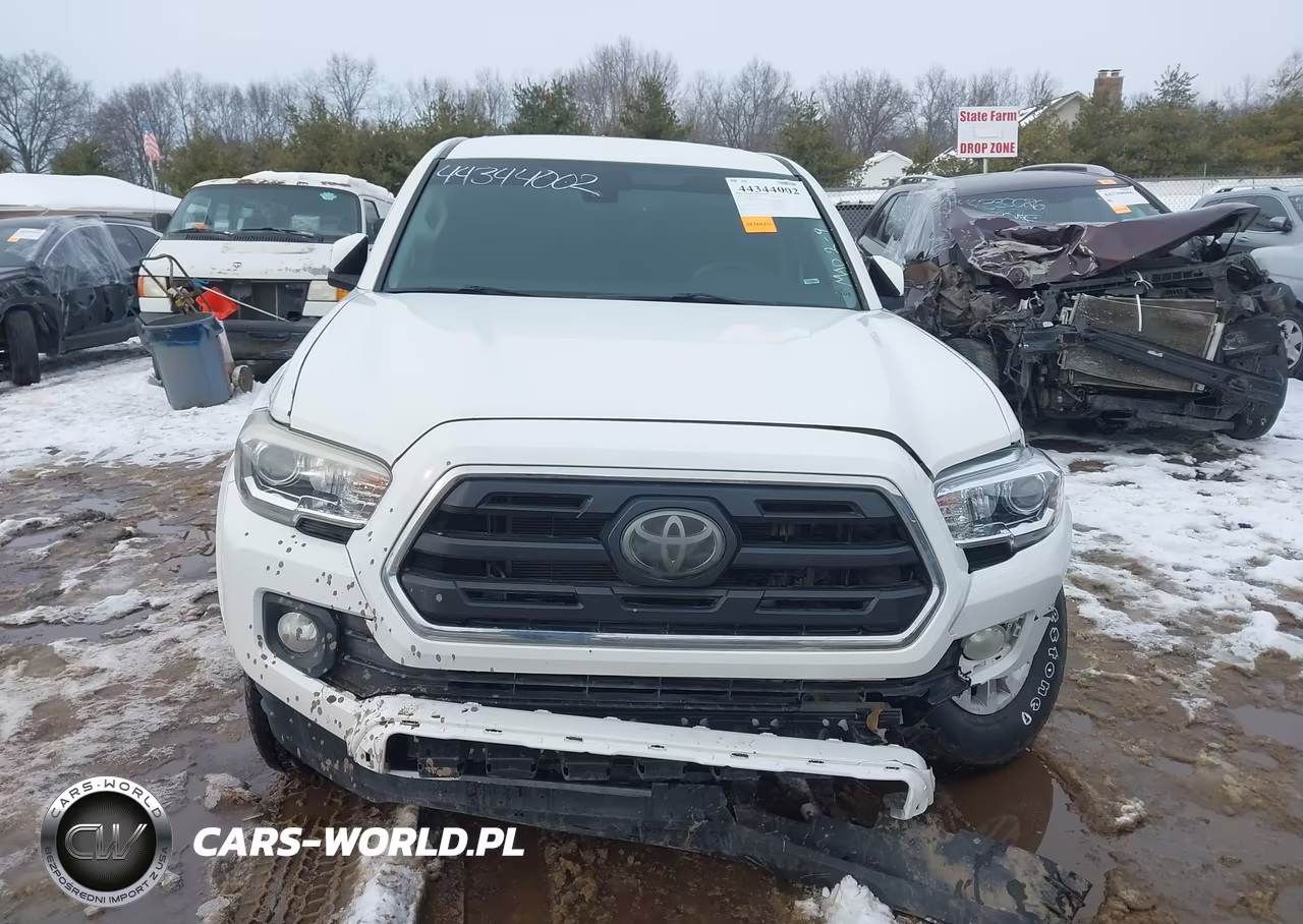 2018 Toyota Tacoma Sr5 V6 VIN:3TMAZ5CN5JM064001 - 13