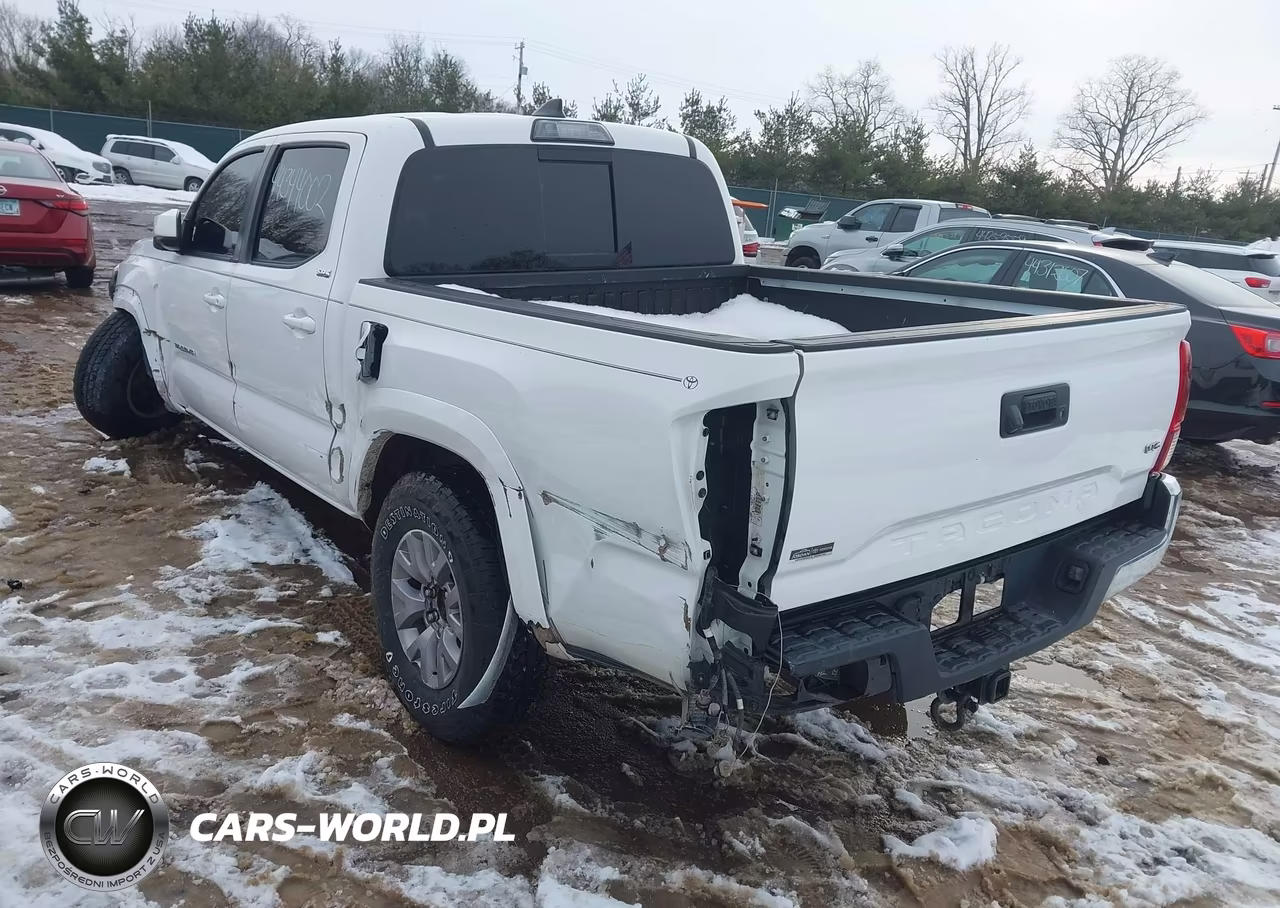 2018 Toyota Tacoma Sr5 V6 VIN:3TMAZ5CN5JM064001 - 3