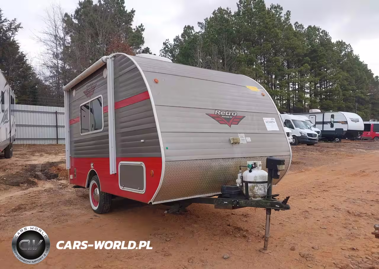 2020 Riverside Retro