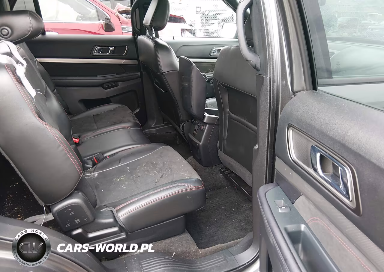 2018 Ford Explorer Xlt VIN:1FM5K8D88JGC21980 - 8