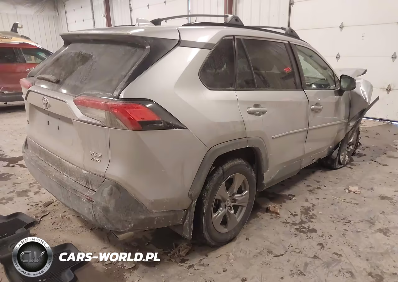 2024 Toyota Rav4 Xle VIN:2T3P1RFV4RW471970 - 4