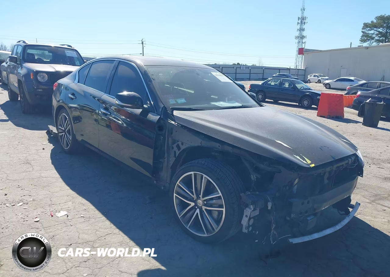 2015 Infiniti Q50 Sport – zdjęcie 1 z 17