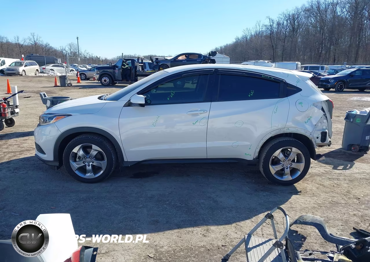 2022 Honda Hr-V Awd Lx VIN:3CZRU6H34NM773937 - 15