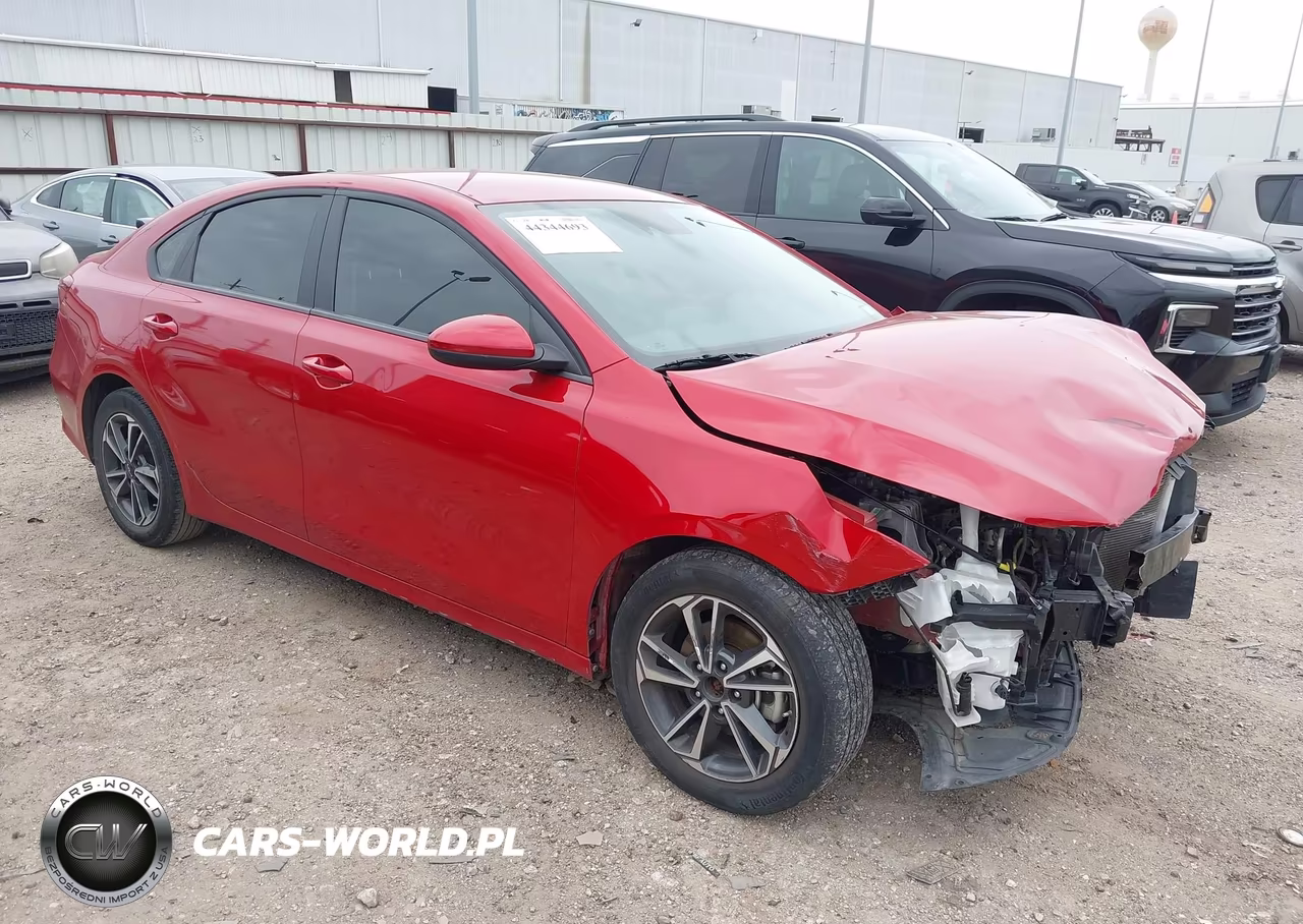 2024 Kia Forte Lxs