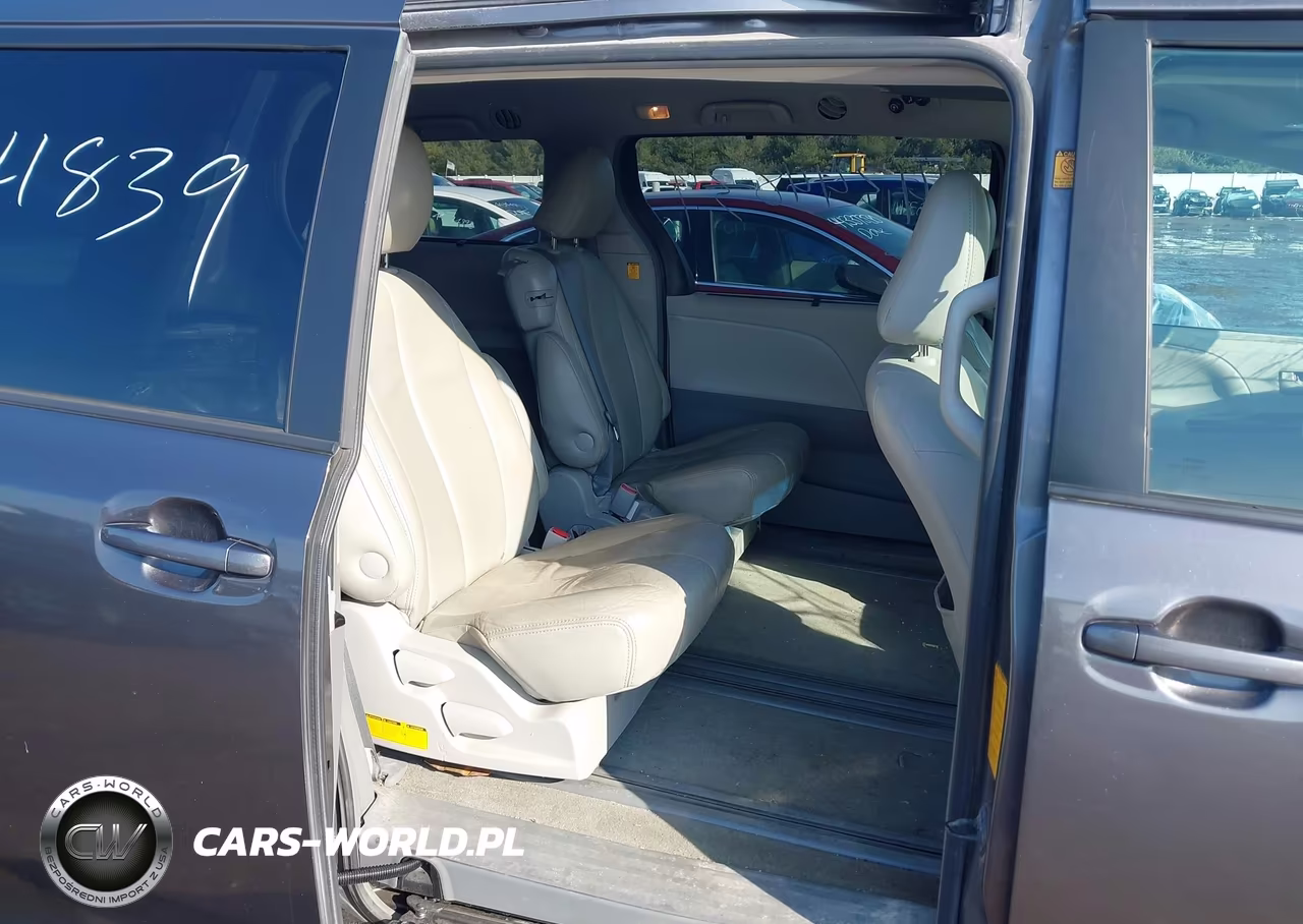 2012 Toyota Sienna Le V6 8 Passenger VIN:5TDKK3DC0CS176508 - 8