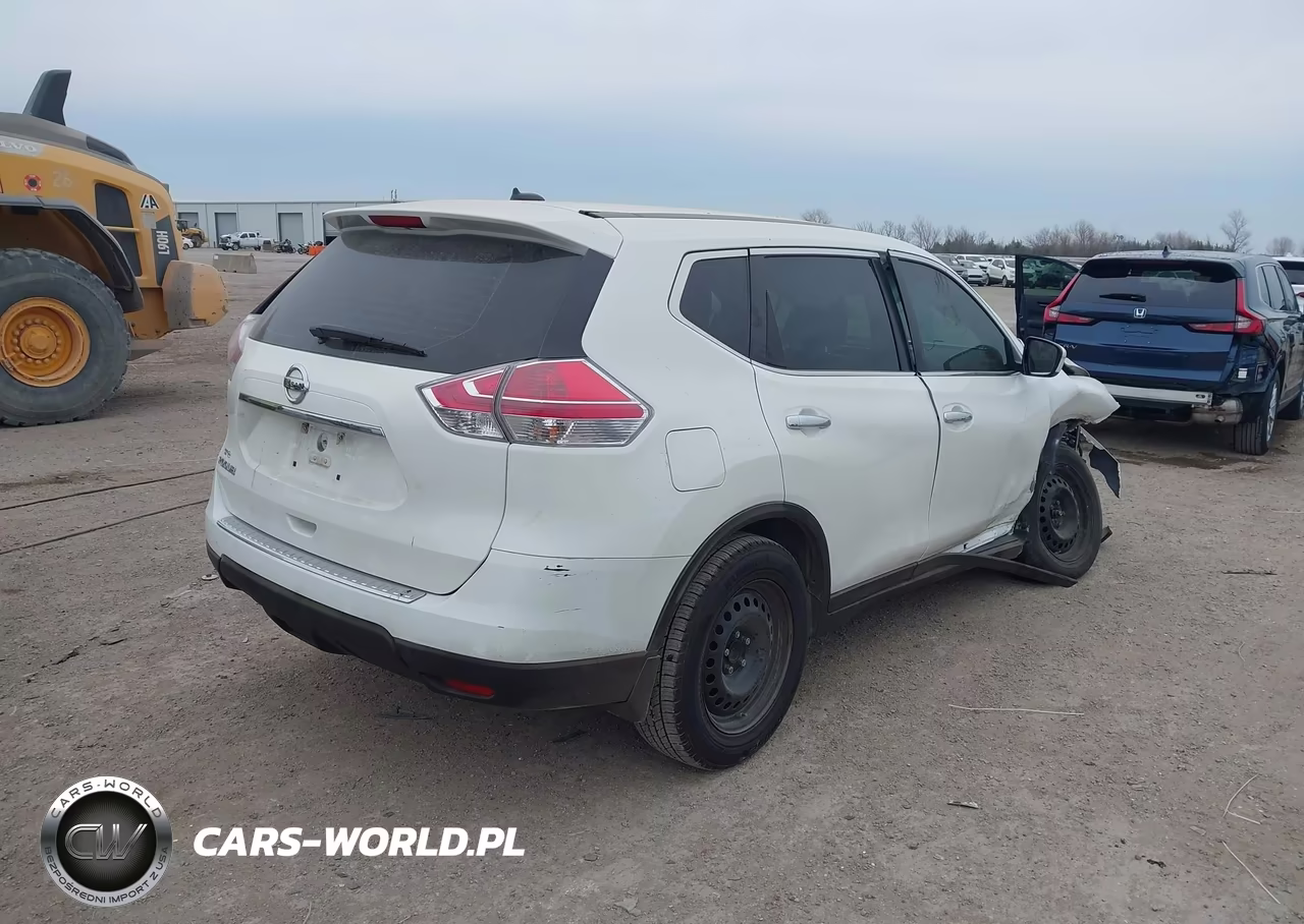 2015 Nissan Rogue S VIN:5N1AT2MT1FC859757 - 4