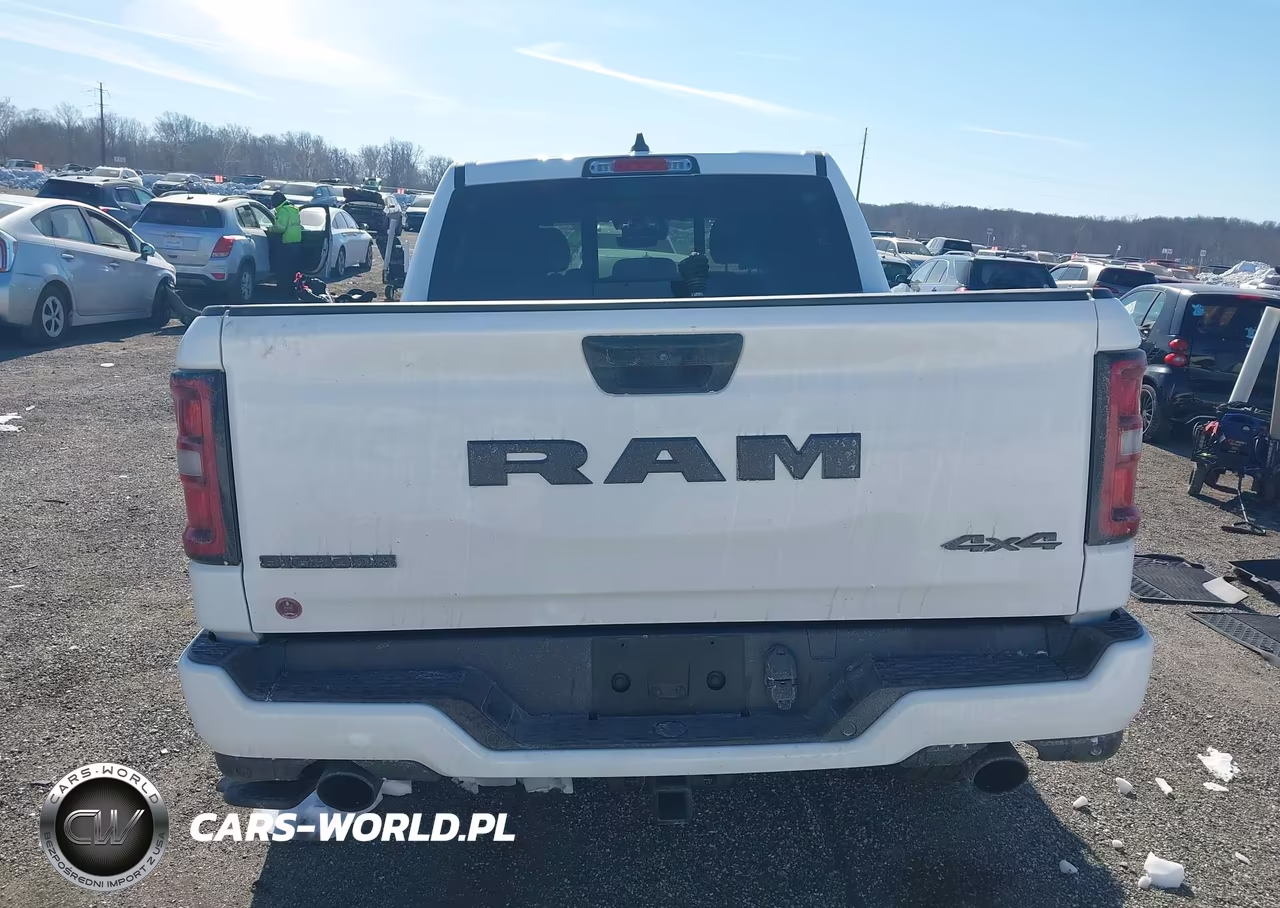 2025 Ram 1500 Big Horn 4X4 5'7 Box VIN:1C6SRFFP0SN533291 - 16