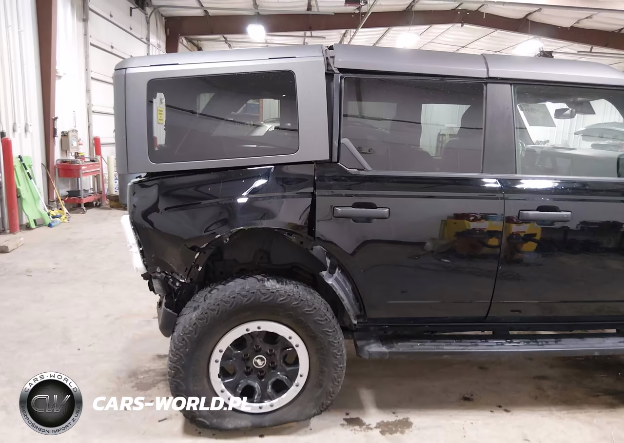 2024 Ford Bronco Badlands VIN:1FMEE9BP2RLA25656 - 19