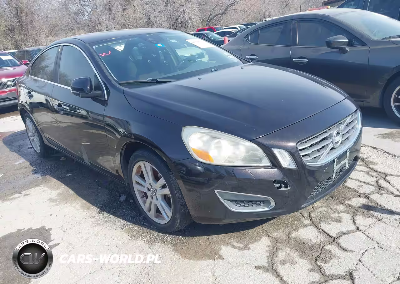 2013 Volvo S60 T5-T5 Platinum-T5 Premier-T5 Premier Plus