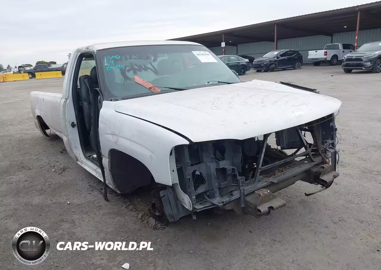 2002 GMC Sierra 1500 Standard