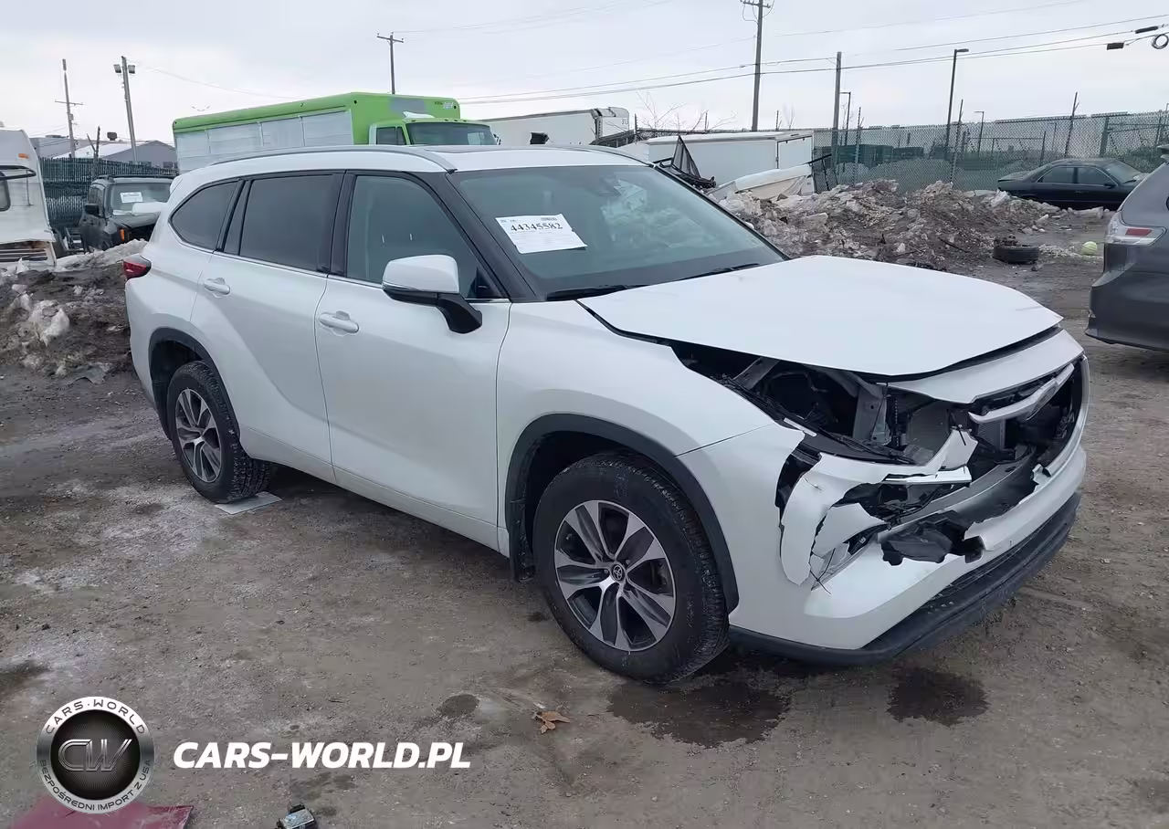 2022 Toyota Highlander Xle