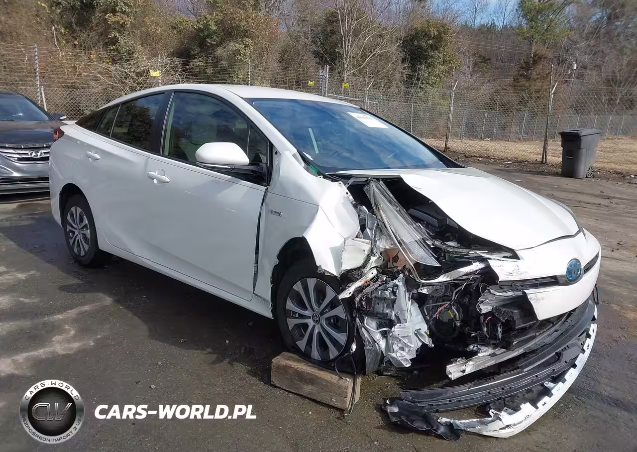 2020 Toyota Prius Xle Awd-E