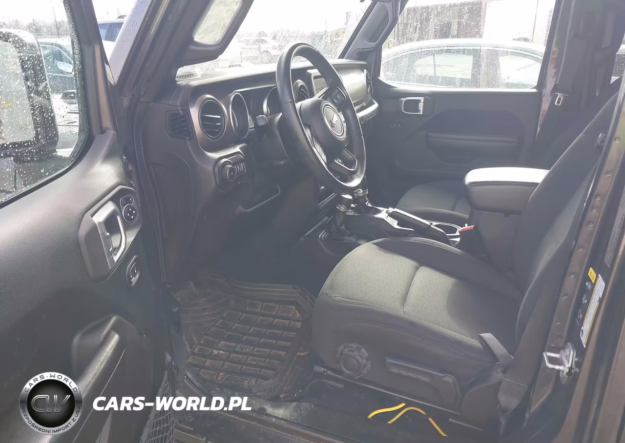 2020 Jeep Wrangler Unlimited Sport S 4X4 VIN:1C4HJXDN6LW345193 - 5