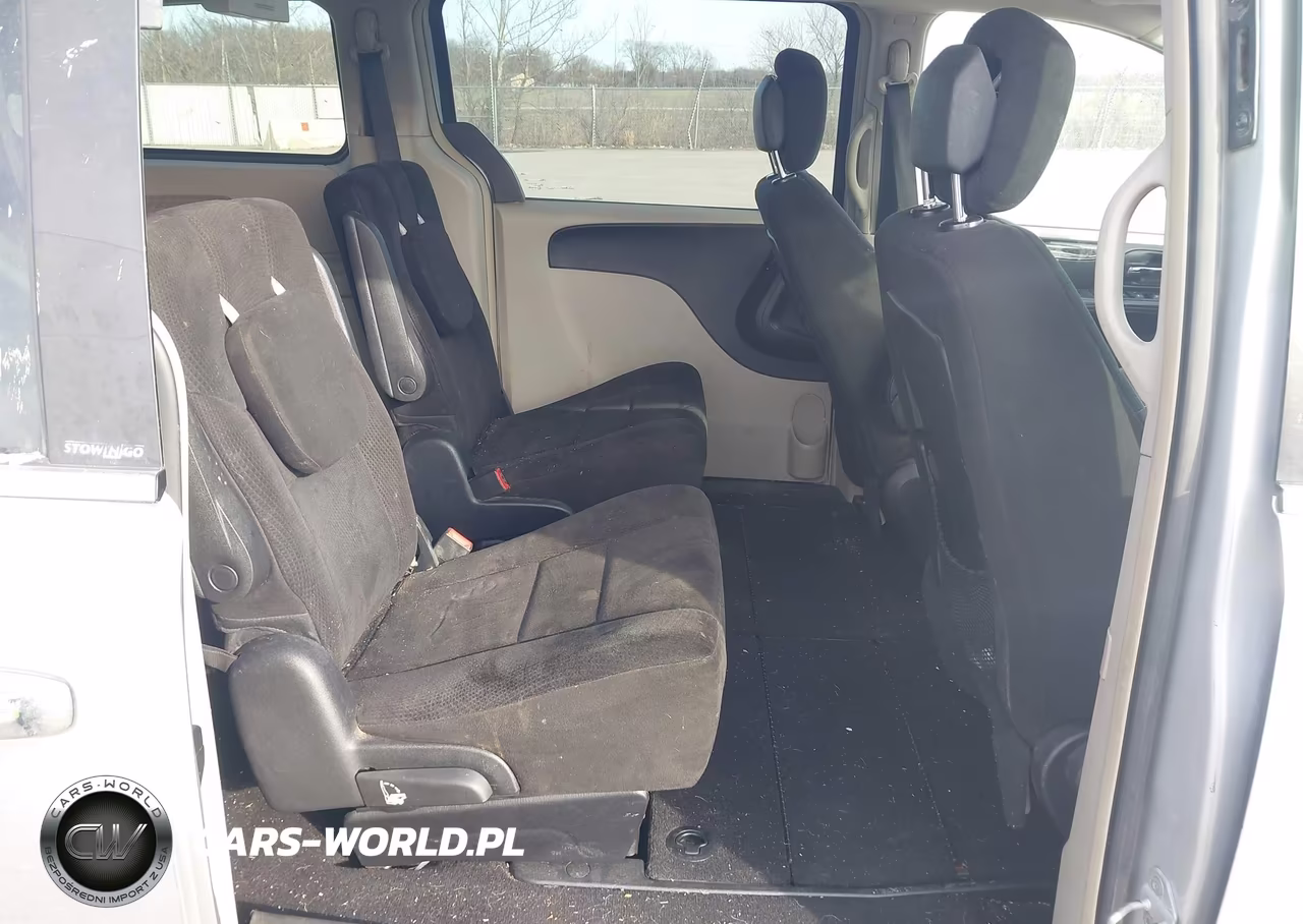 2012 Chrysler Town & Country Touring VIN:2C4RC1BG6CR124010 - 8