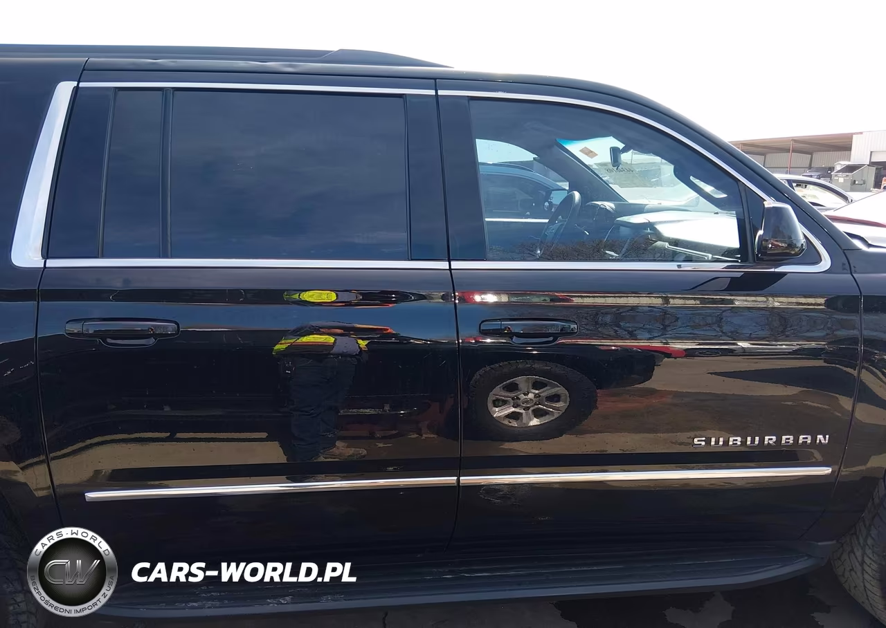 2016 Chevrolet Suburban Ls VIN:1GNSCGEC8GR475968 - 13